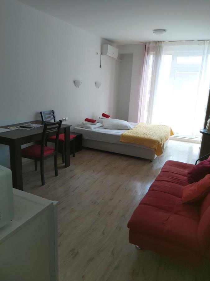 Appartamento Apartament Janet Pomorie Esterno foto