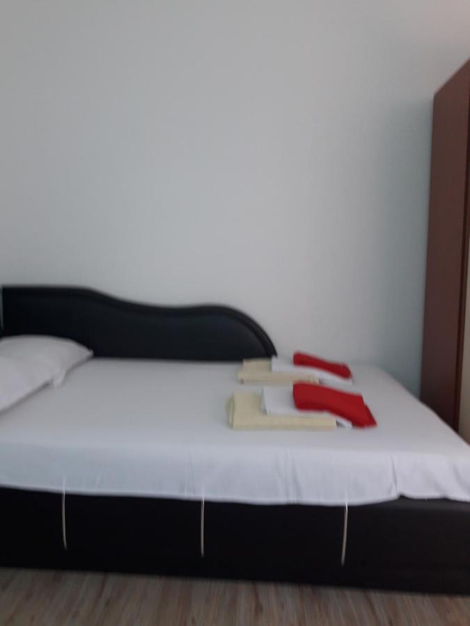Appartamento Apartament Janet Pomorie Esterno foto