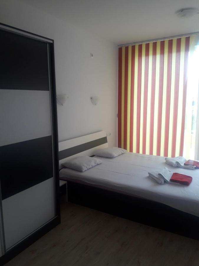 Appartamento Apartament Janet Pomorie Esterno foto