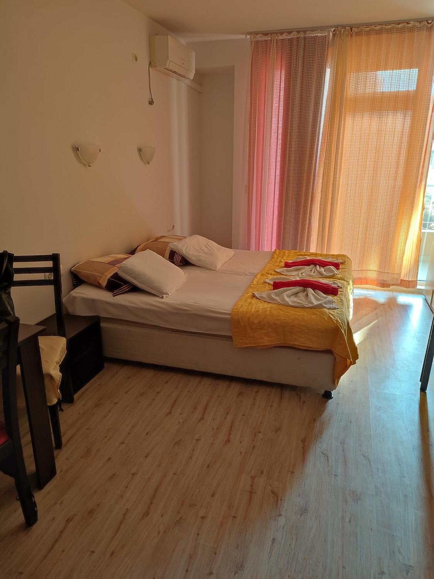 Appartamento Apartament Janet Pomorie Camera foto
