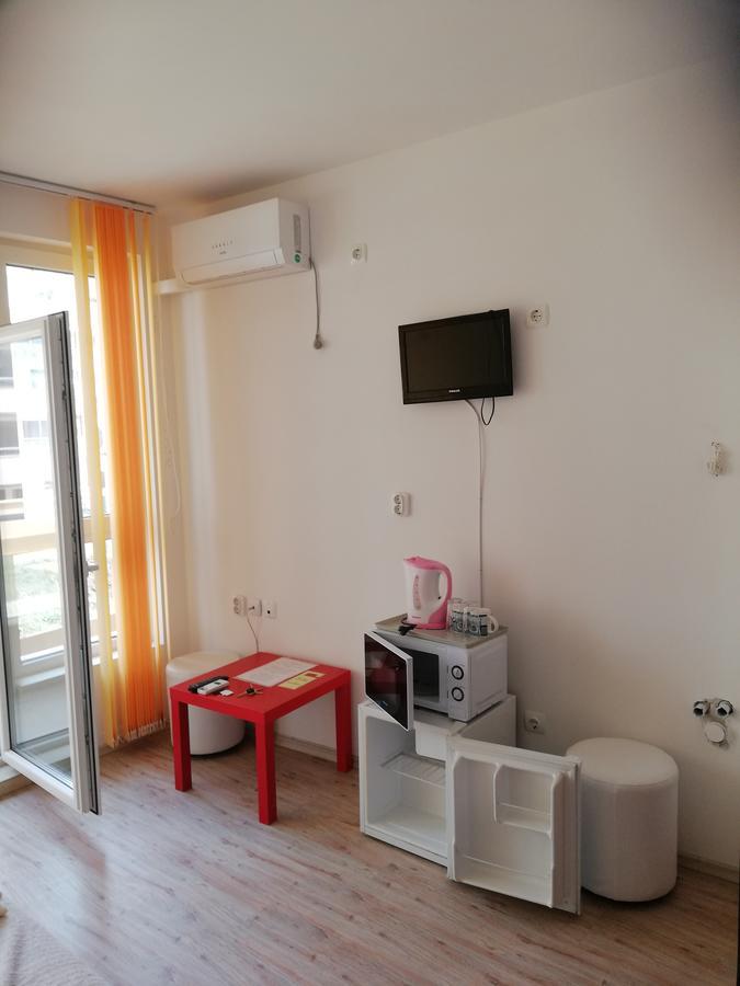 Appartamento Apartament Janet Pomorie Esterno foto