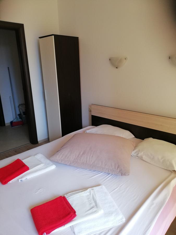 Appartamento Apartament Janet Pomorie Esterno foto